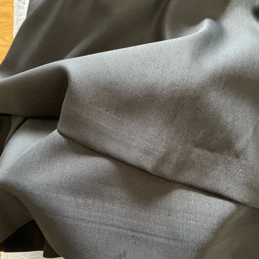 Alice + Olivia Layered Tulip Mini - Picture 11 of 11